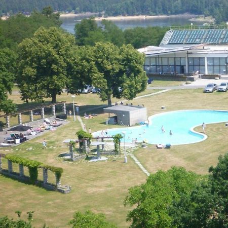 Hotel Orlík Kozarovice Exteriér fotografie